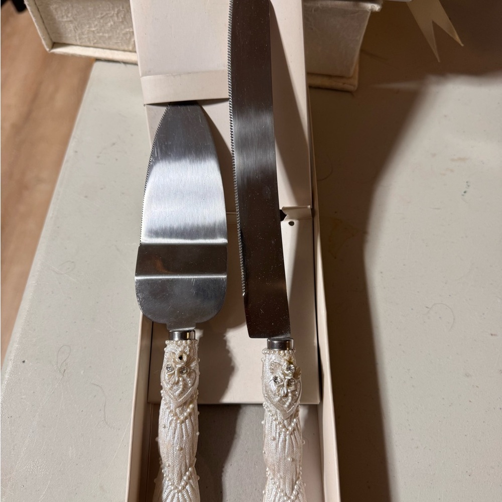 Elegant Beaded Cake Knife and Server Set